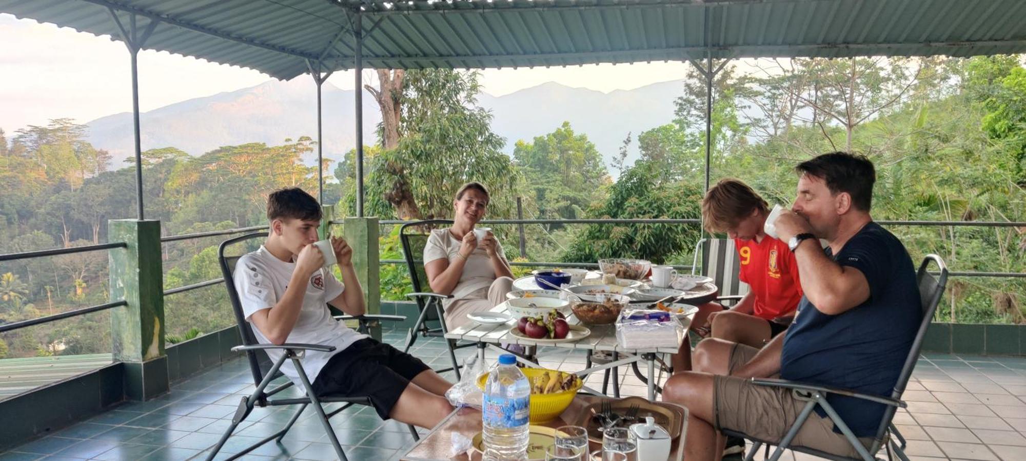 Rohana Estate Lodging & Camping Канди Екстериор снимка